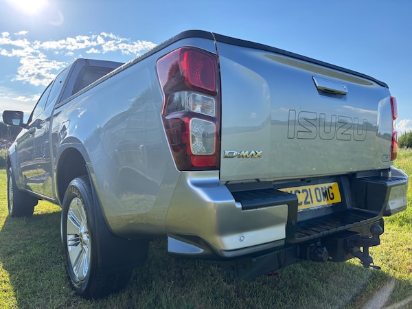 Used Isuzu D-Max 2021 for sale - 74141632: Photo 24