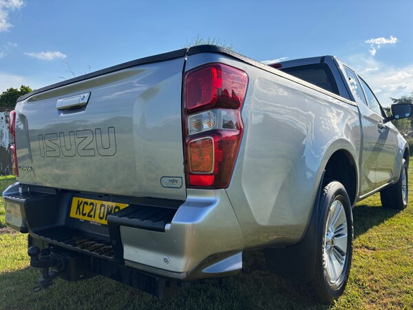 Used Isuzu D-Max 2021 for sale - 74141632: Photo 26