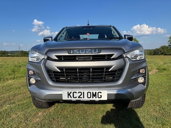 Used Isuzu D-Max 2021 for sale - 74141632: Photo
