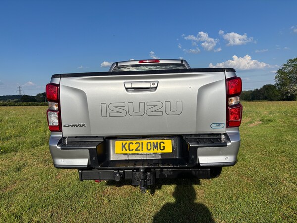 Used Isuzu D-Max 2021 for sale - 74141632: Photo 34