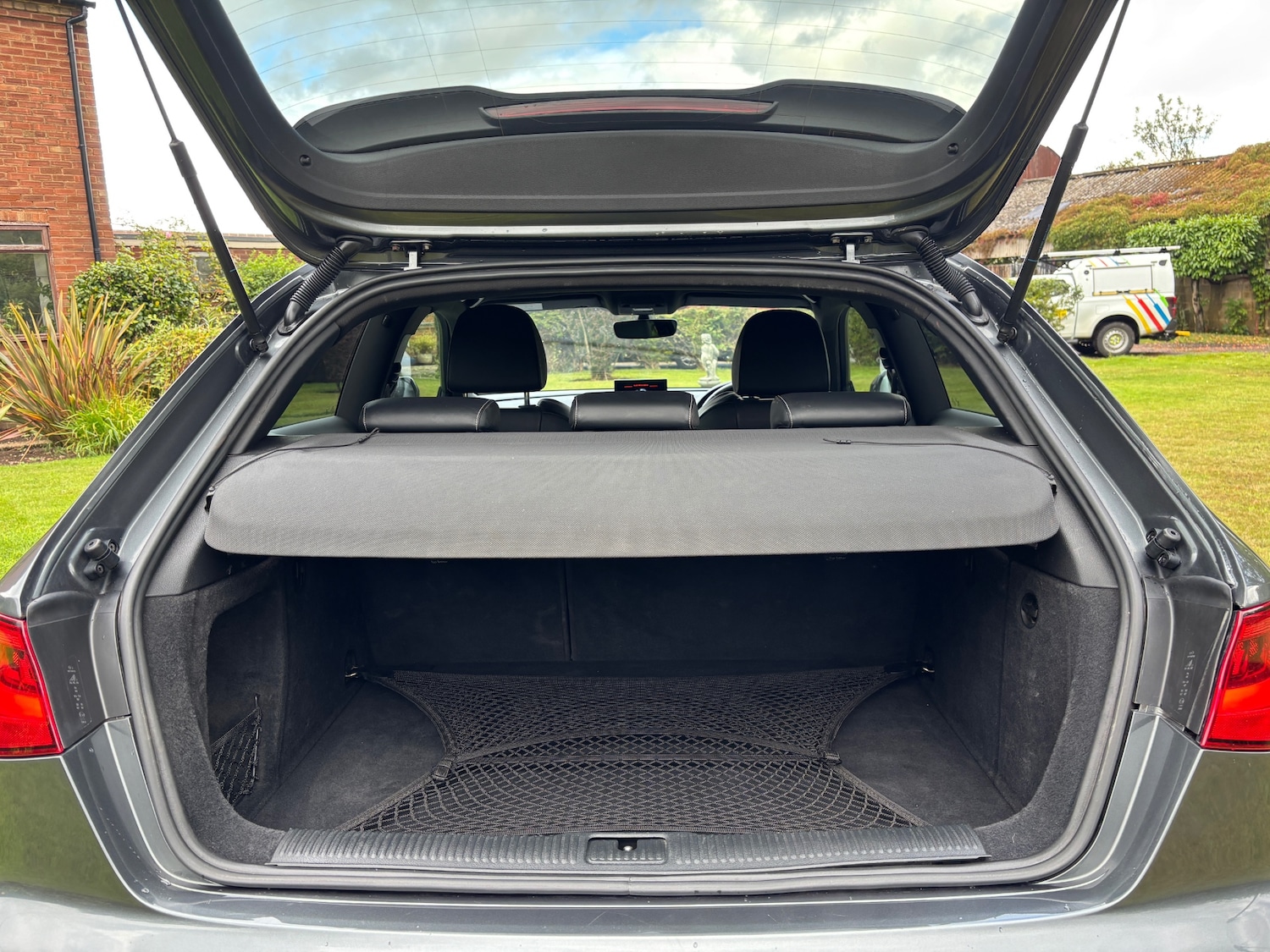 Vehicle 27