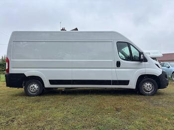 Used Peugeot Boxer 2022 for sale - 79672948: Photo