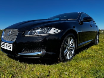 Used Jaguar XF 2013 for sale - 78422843: Photo