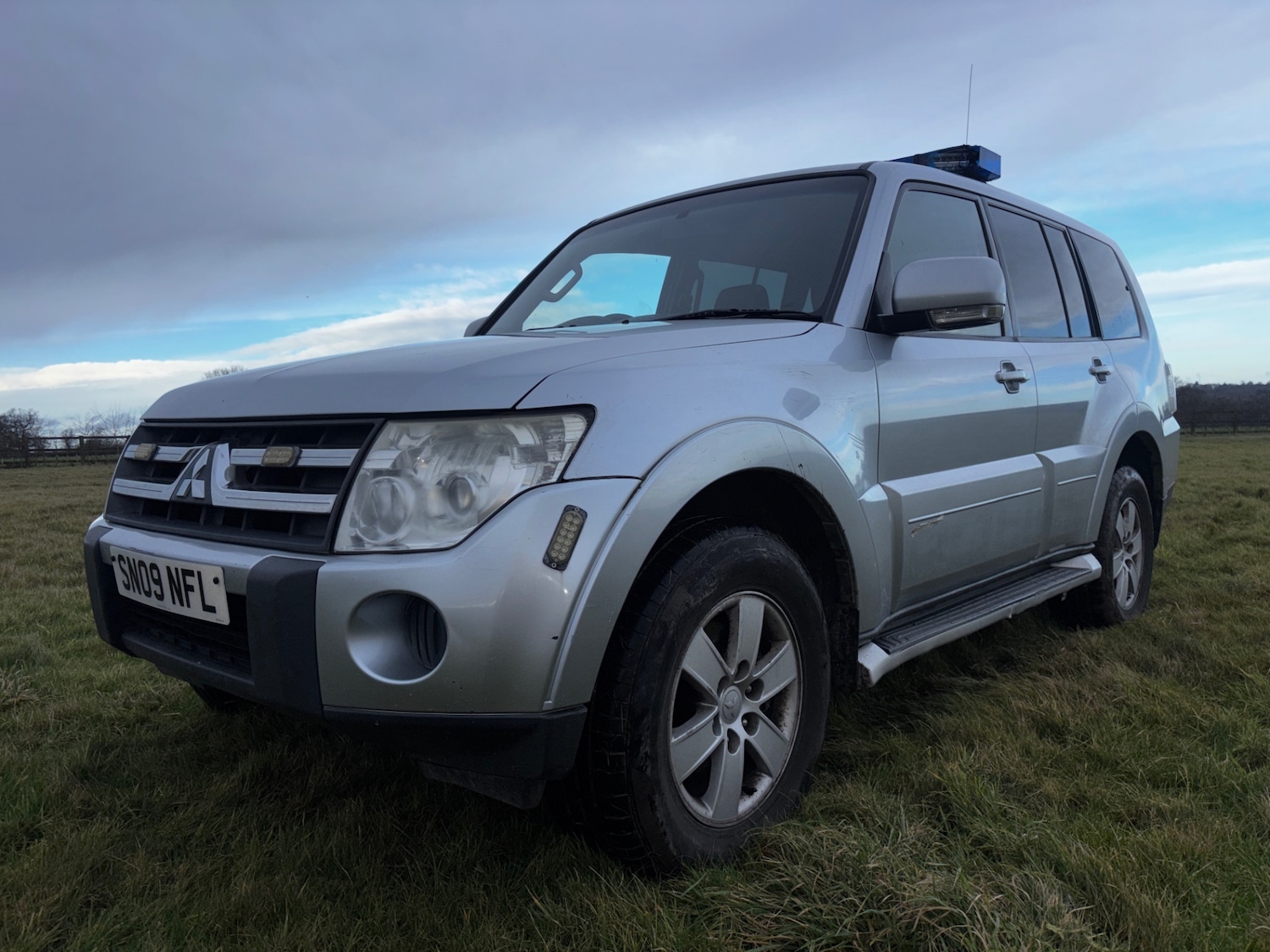 Used Mitsubishi Shogun 2009 for sale - 77311326: Photo 3