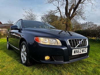 Used Volvo V70 2013 for sale - 77962256: Photo