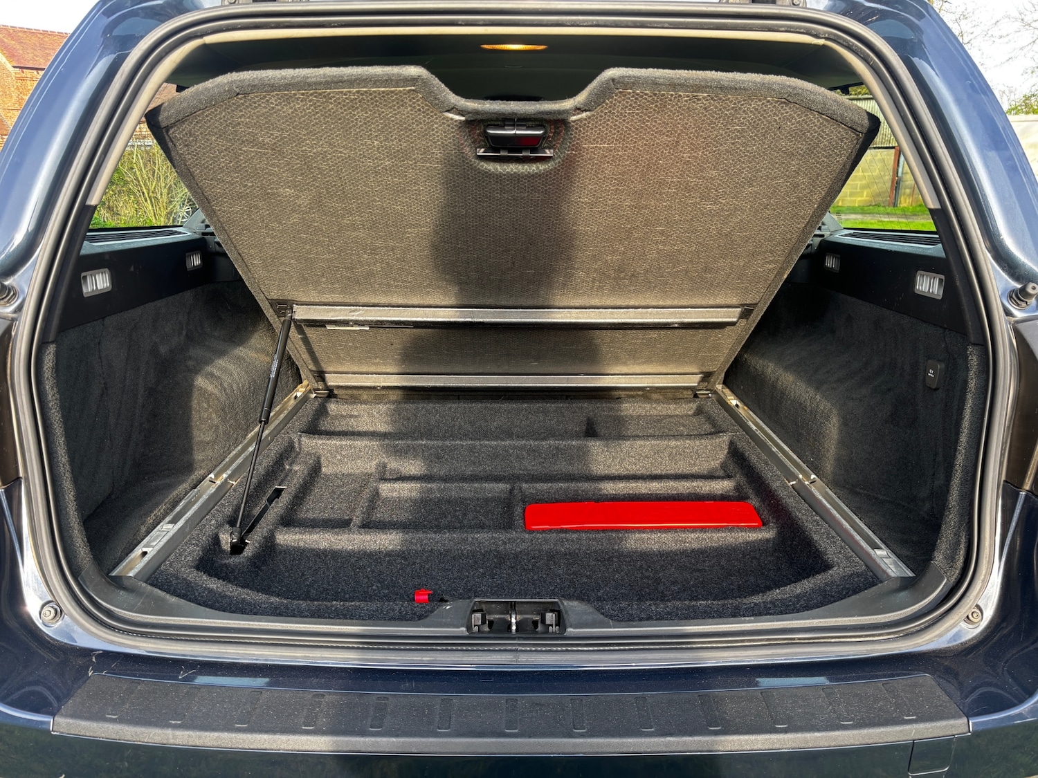 Used Volvo V70 2013 for sale - 77962256: Photo 43