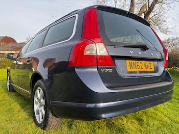 Used Volvo V70 2013 for sale - 77962256: Photo