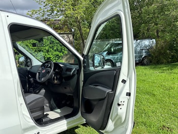 Used Fiat Doblo 2018 for sale - 78804507: Photo