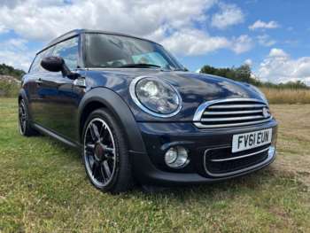 2011 (61) - 1.6 Cooper D Hampton 5dr A Lovely Unmarked Example Of This Rare Mini.