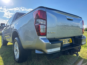 Used Isuzu D-Max 2021 for sale - 78378317: Photo