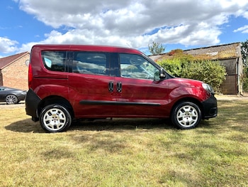 Used Fiat Doblo 2017 for sale - 79372313: Photo