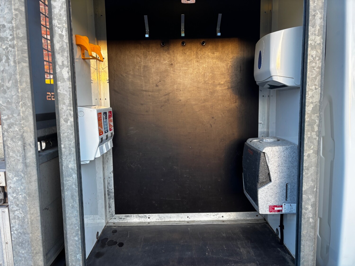 Used Ford Transit 2018 for sale - 77159420: Photo 8