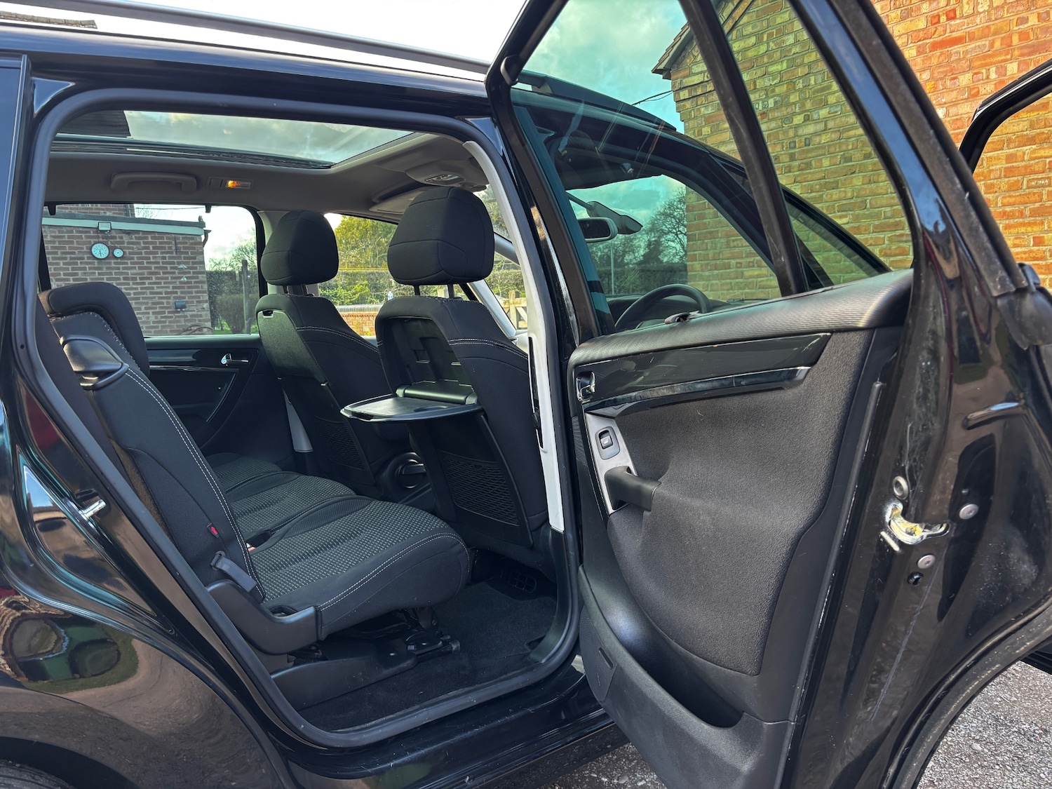 Used Citroen Grand C4 Picasso 2013 for sale - 77812975: Photo 35