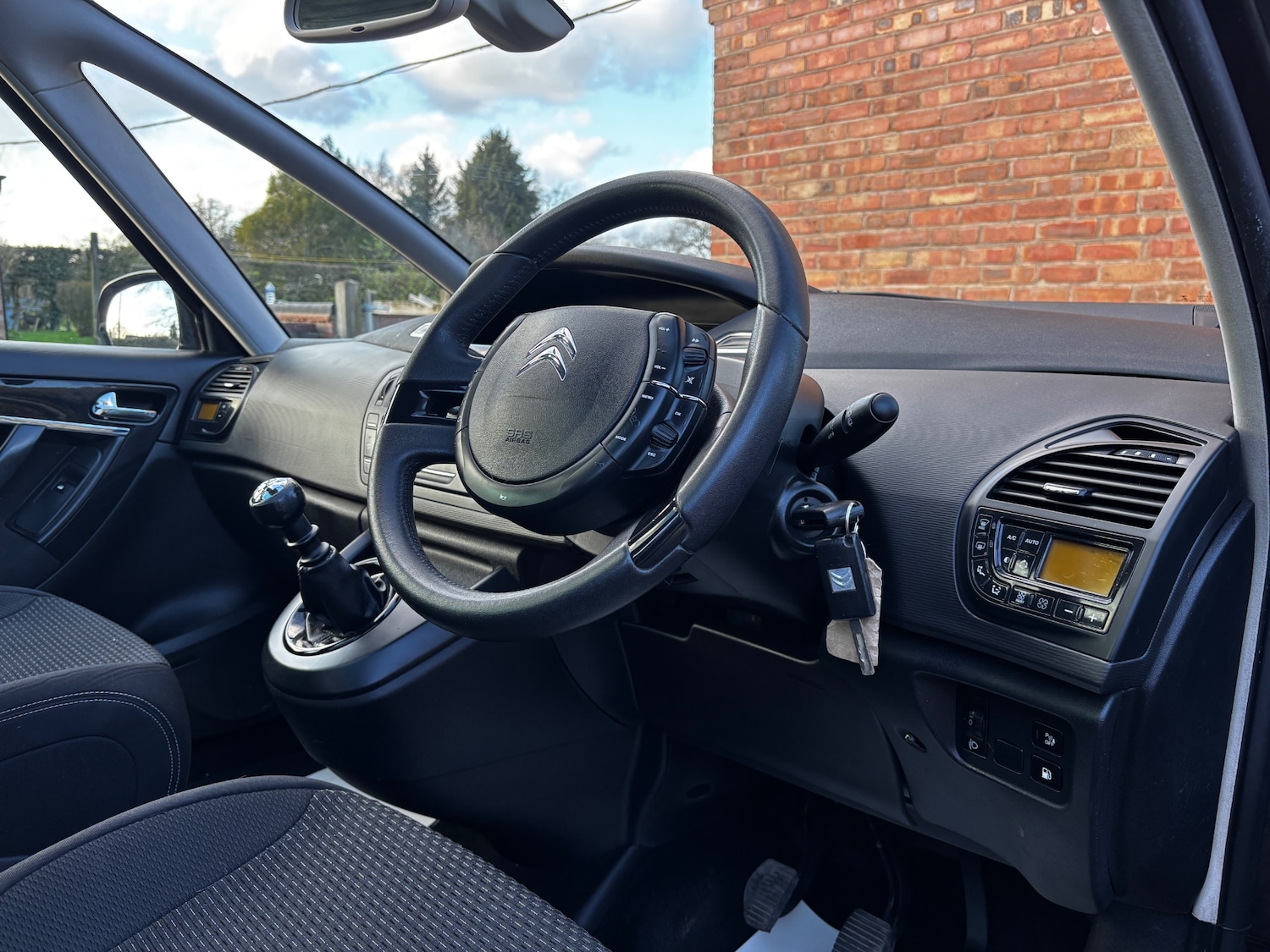 Used Citroen Grand C4 Picasso 2013 for sale - 77812975: Photo 9