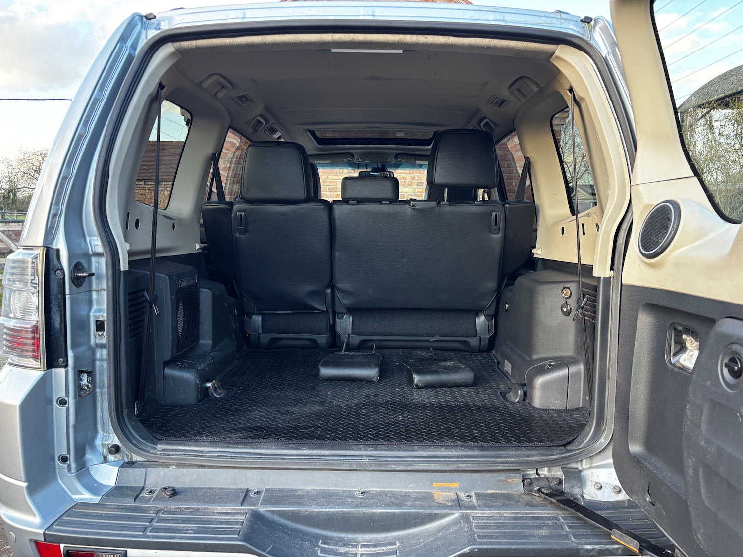 Used Mitsubishi Shogun 2018 for sale - 77818023: Photo 22