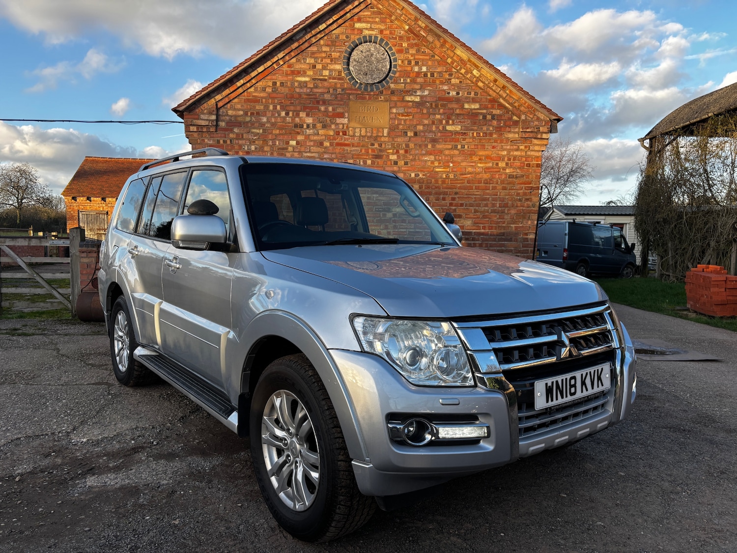 Used Mitsubishi Shogun 2018 for sale - 77818023: Photo 25