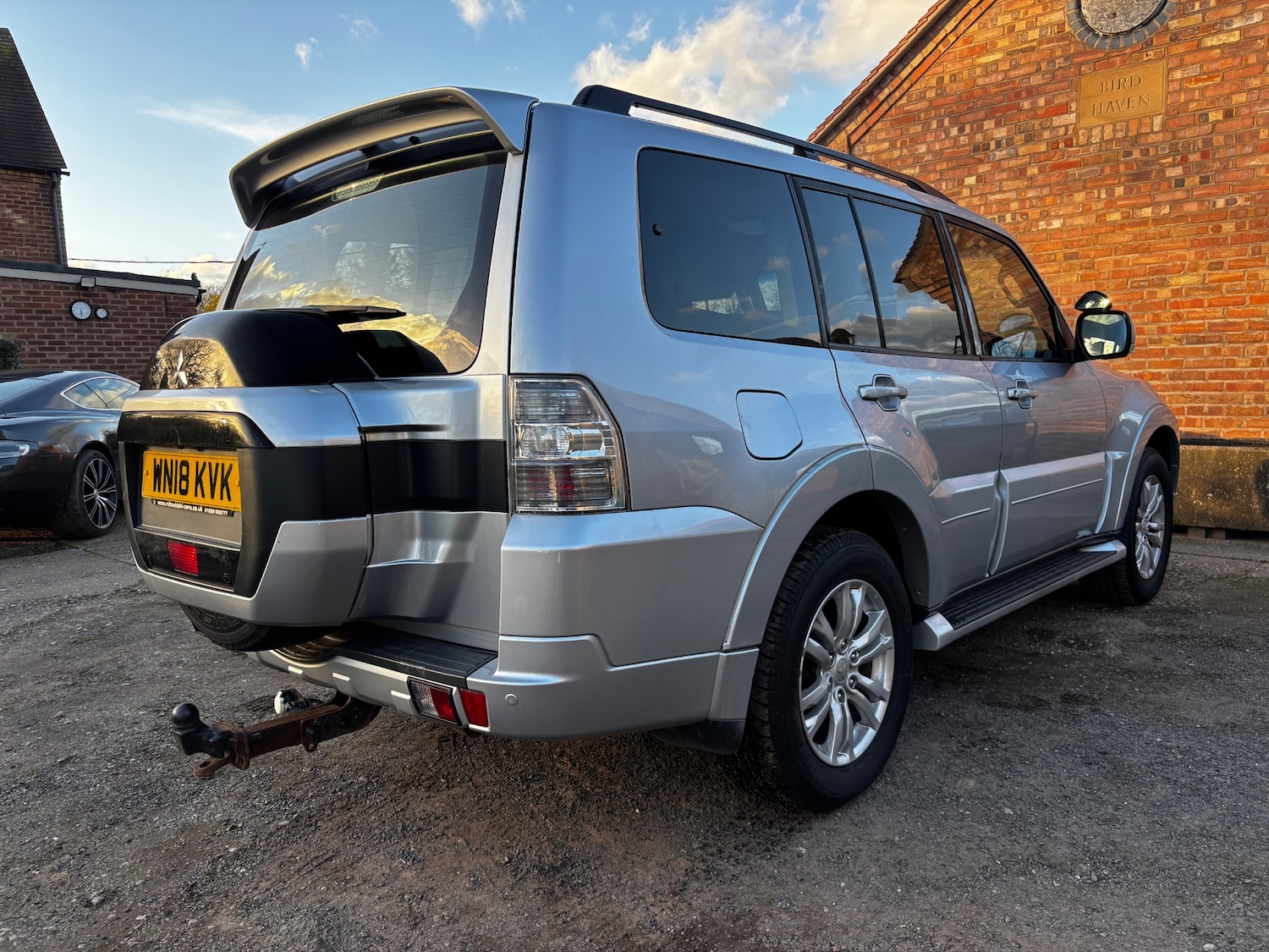 Used Mitsubishi Shogun 2018 for sale - 77818023: Photo 3