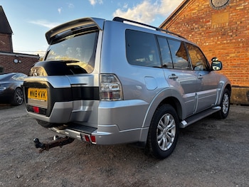 Used Mitsubishi Shogun 2018 for sale - 77818023: Photo