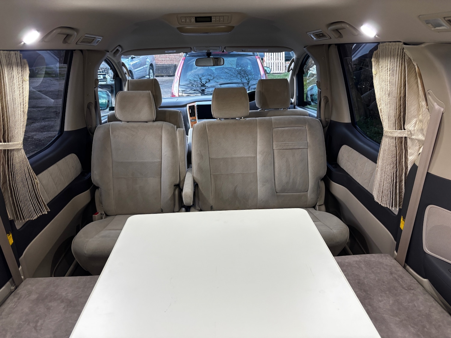 Used Toyota Alphard 2023 for sale - 77827728: Photo 23