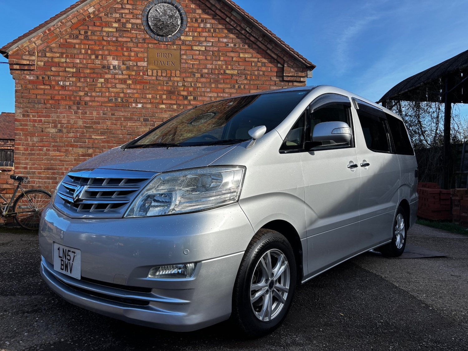 Used Toyota Alphard 2023 for sale - 77827728: Photo 3