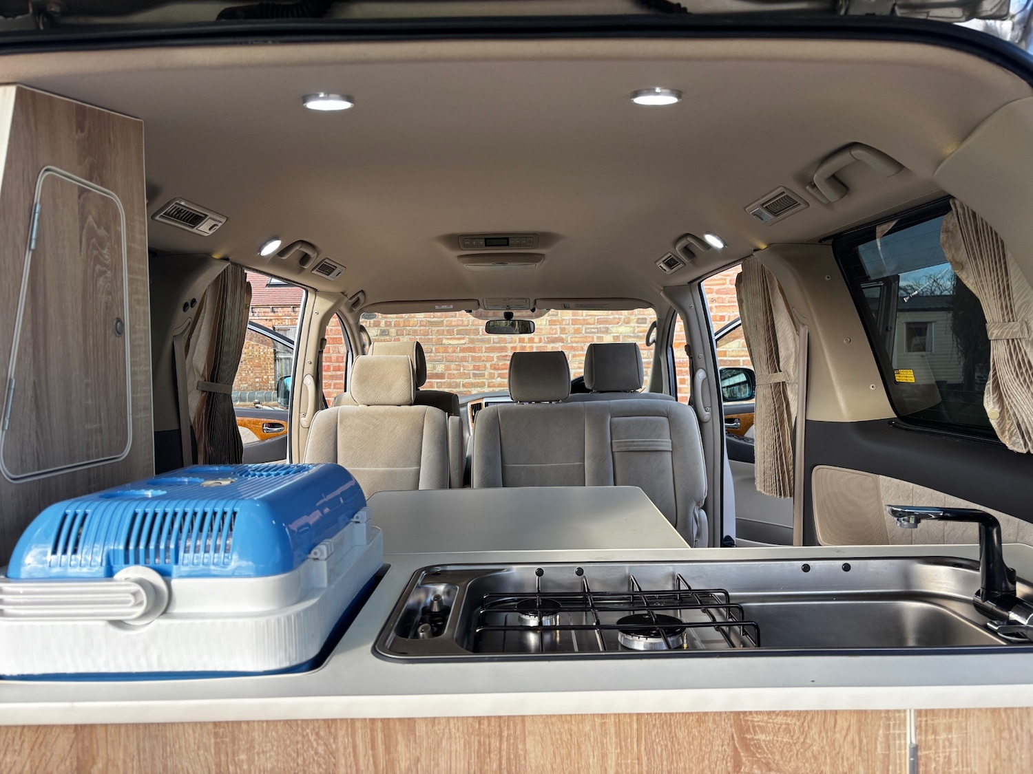 Used Toyota Alphard 2023 for sale - 77827728: Photo 34