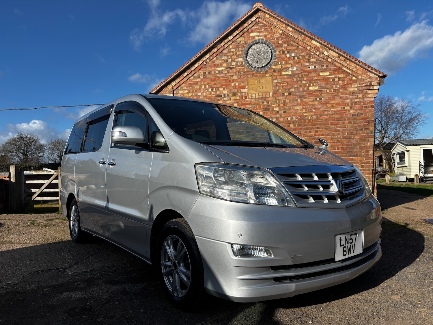 Used Toyota Alphard 2023 for sale - 77827728: Photo 36