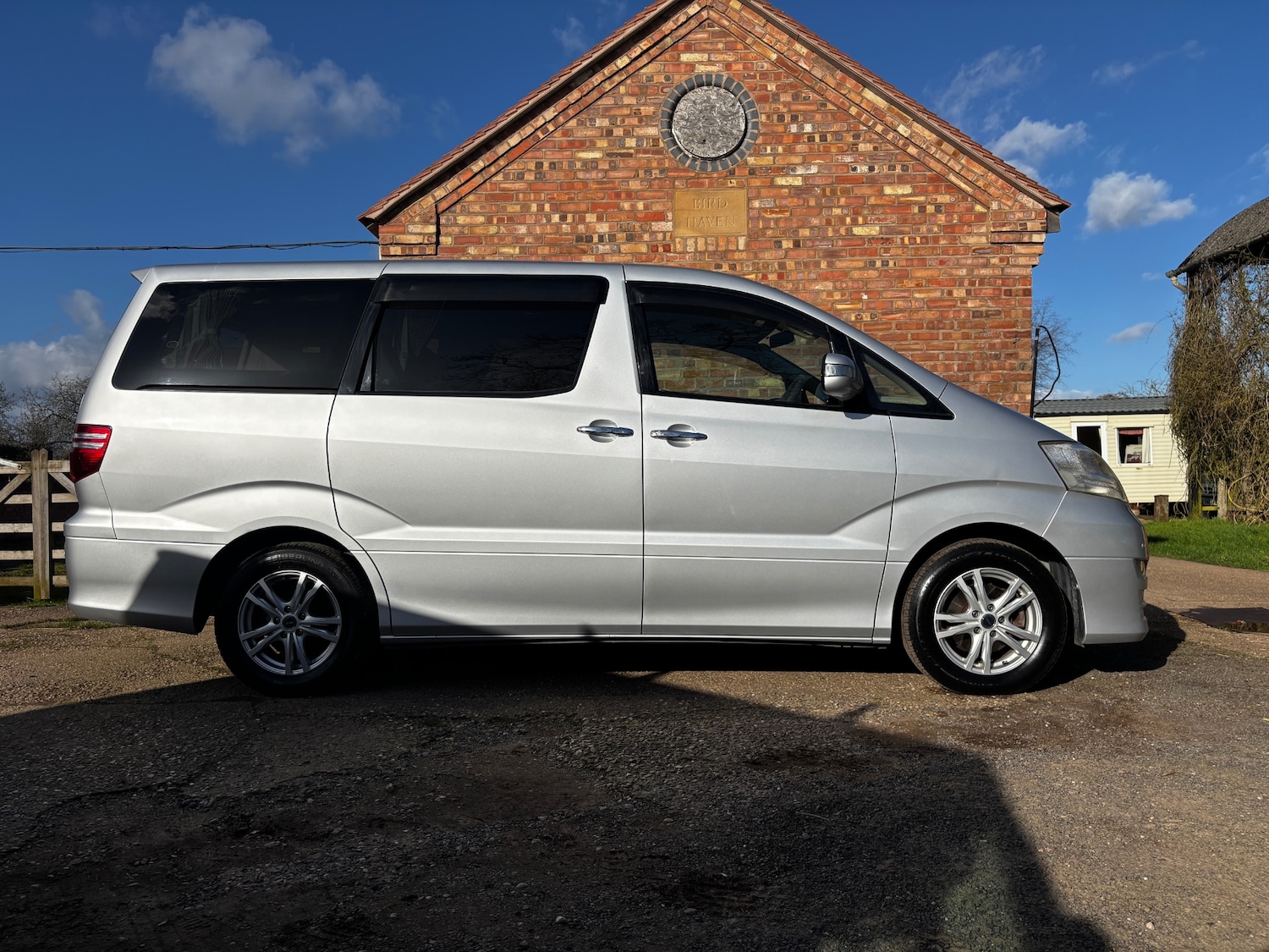 Used Toyota Alphard 2023 for sale - 77827728: Photo 37