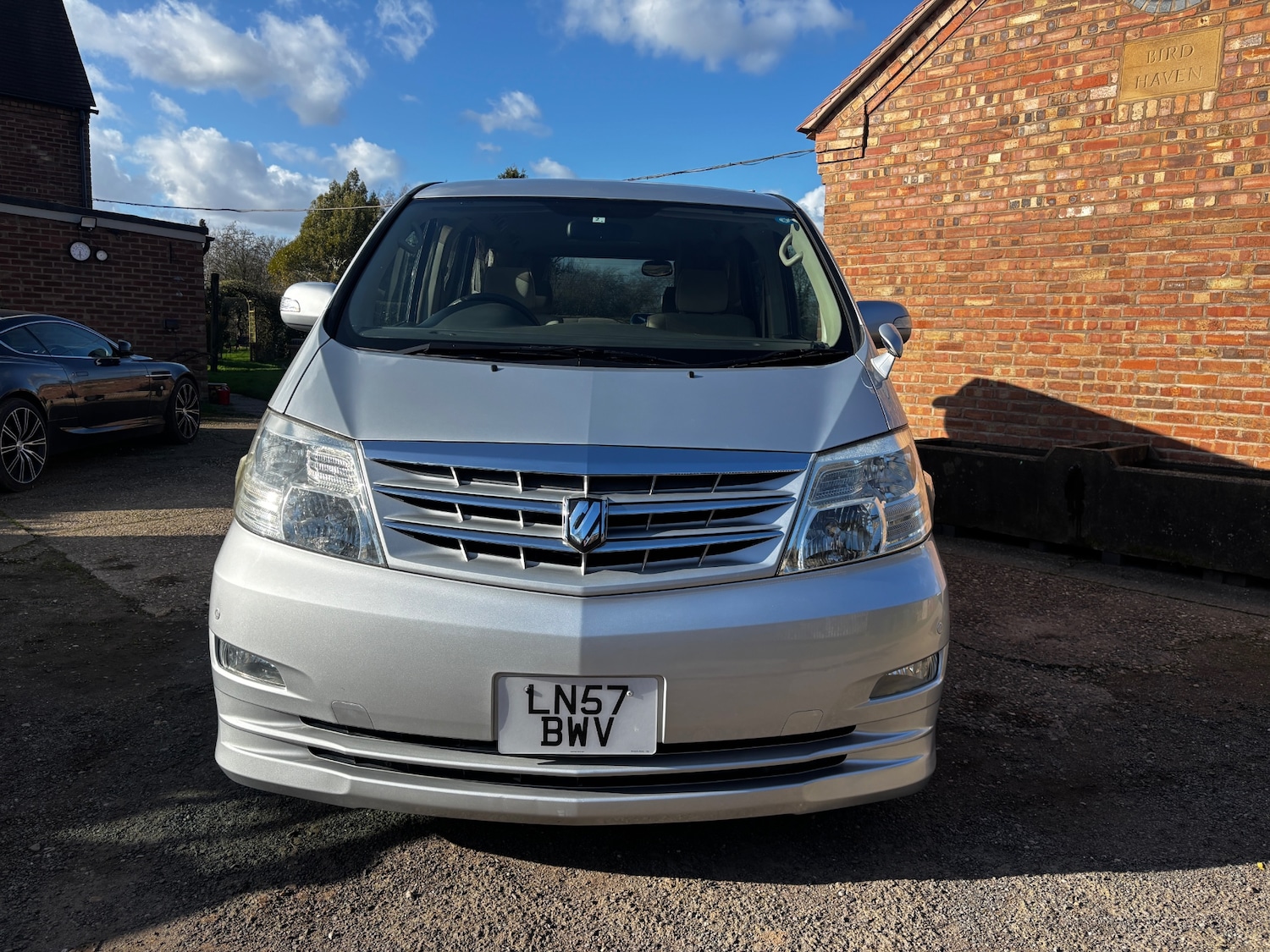 Used Toyota Alphard 2023 for sale - 77827728: Photo 38