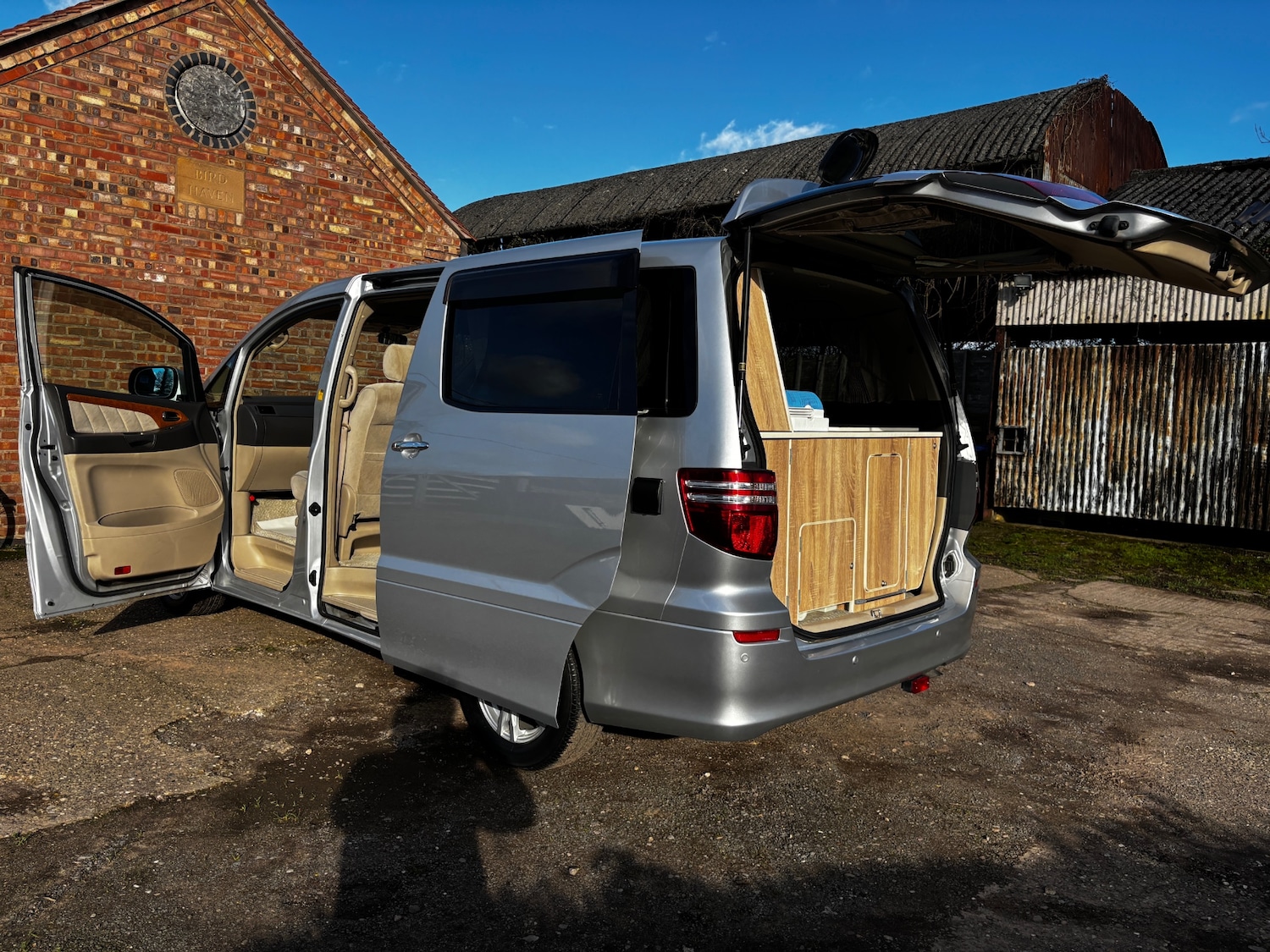 Used Toyota Alphard 2023 for sale - 77827728: Photo 9