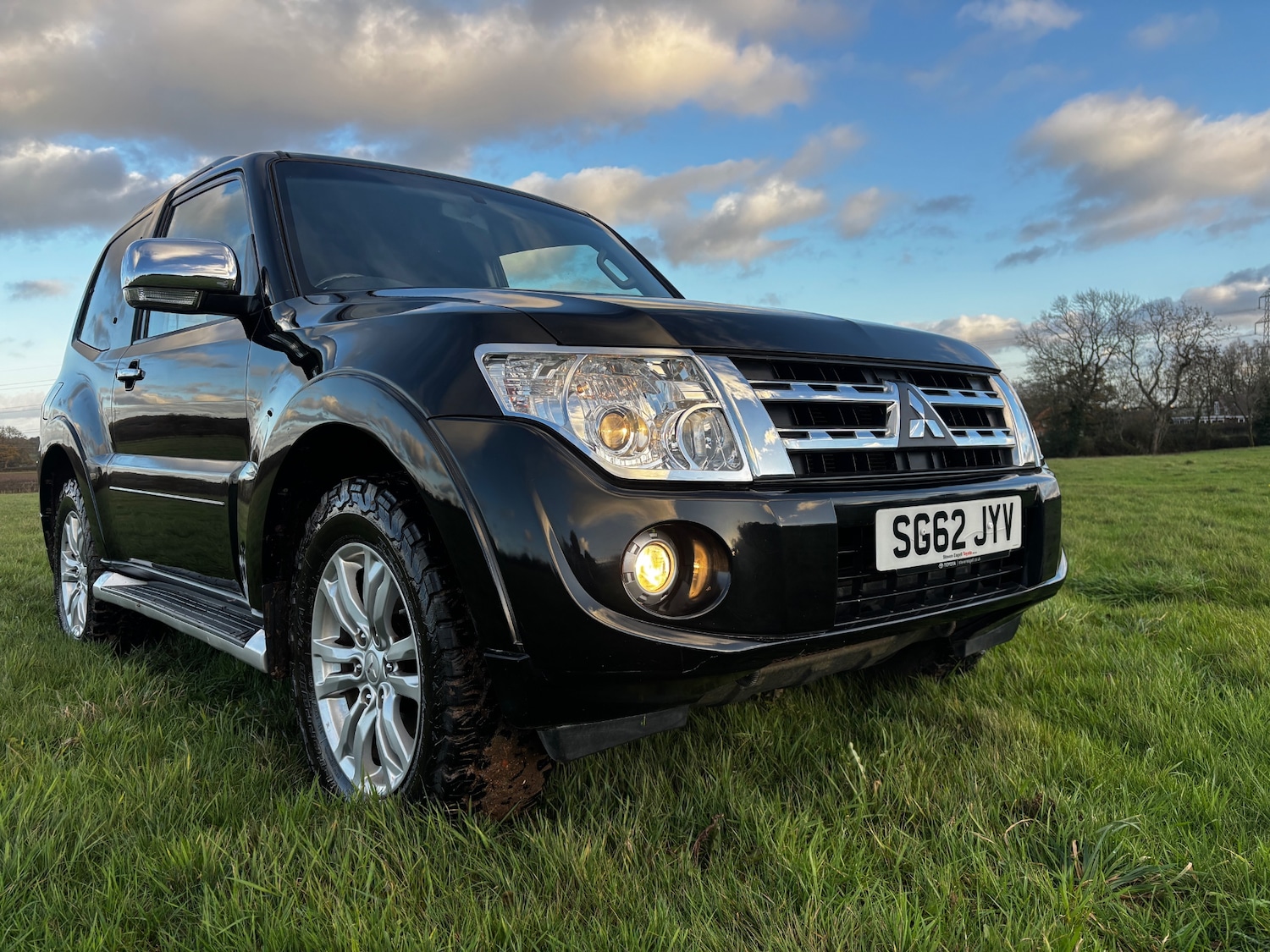 Used Mitsubishi Shogun 2012 for sale - 76687408: Photo 1