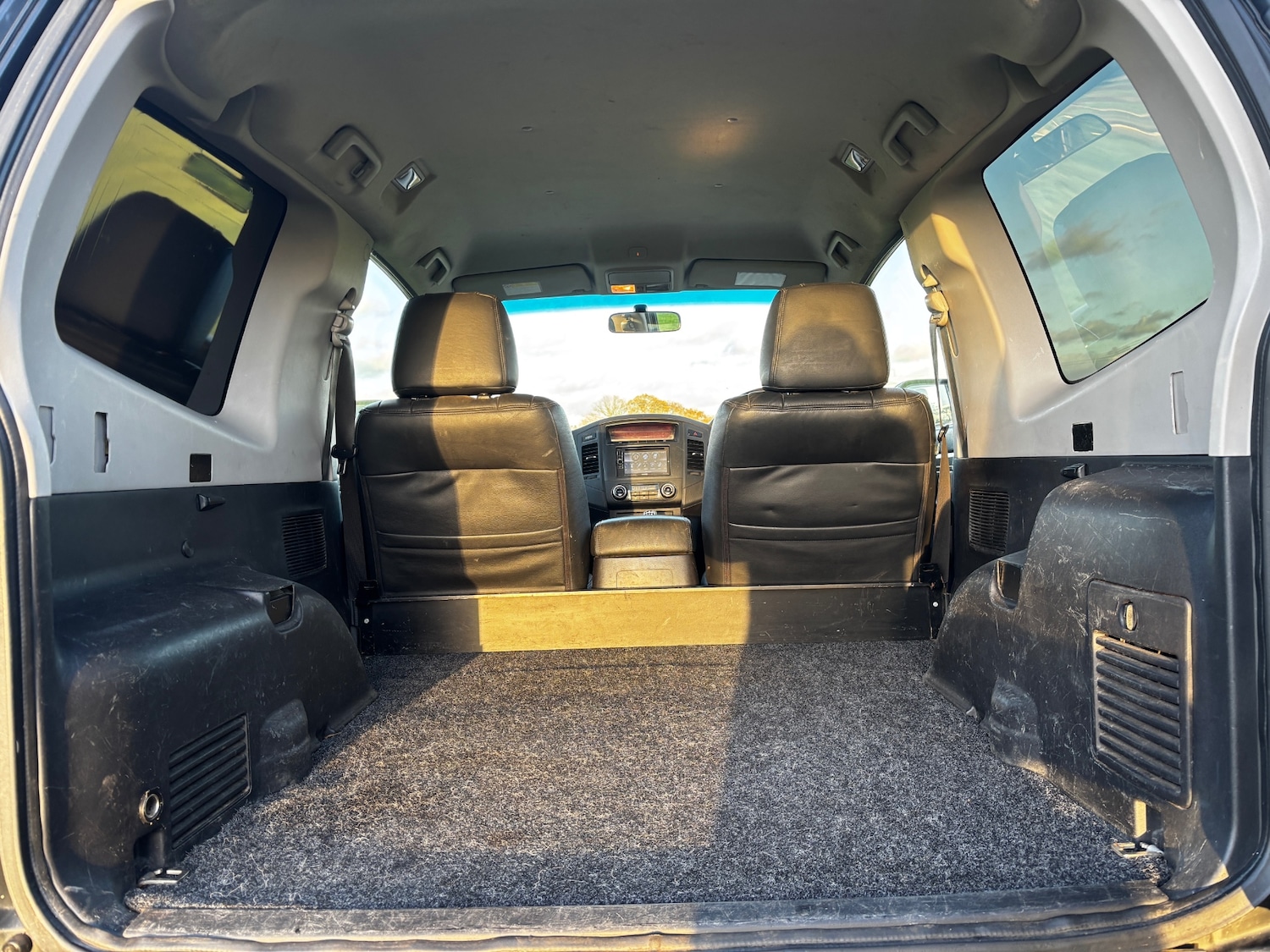 Used Mitsubishi Shogun 2012 for sale - 76687408: Photo 14