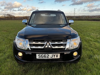 Used Mitsubishi Shogun 2012 for sale - 76687408: Photo