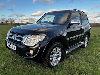 Used Mitsubishi Shogun 2012 for sale - 76687408: Photo
