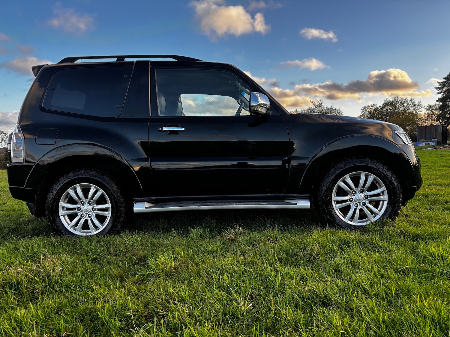 Used Mitsubishi Shogun 2012 for sale - 76687408: Photo 4