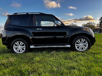 Used Mitsubishi Shogun 2012 for sale - 76687408: Photo