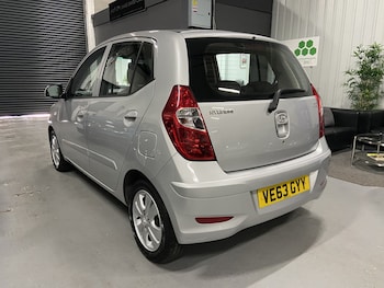Used Hyundai i10 2013 for sale - 79187606: Photo