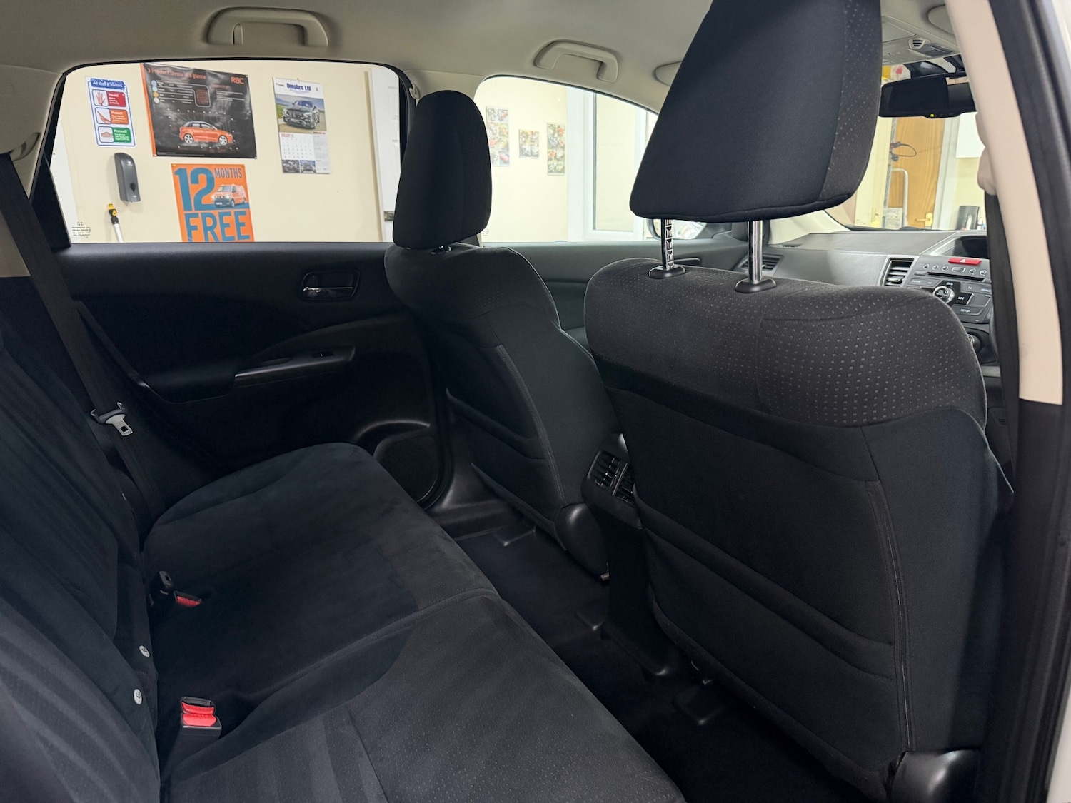 Used Honda CR-V 2015 for sale - 77210288: Photo 16