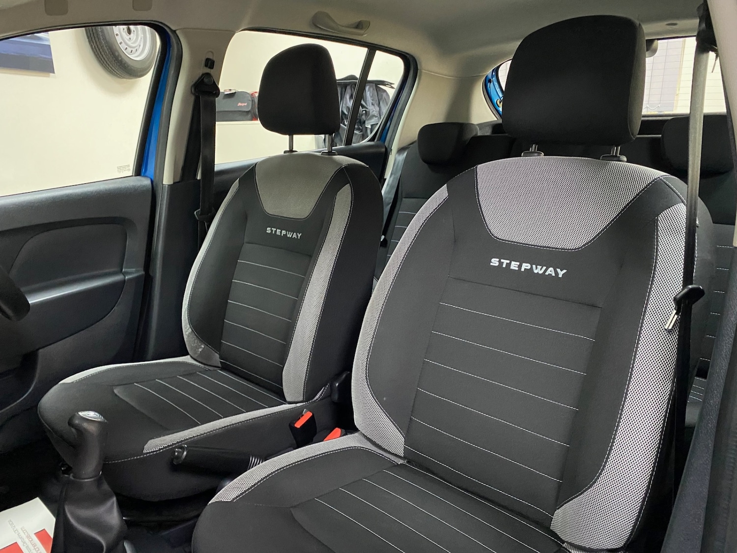 Used Dacia Sandero Stepway 2020 for sale - 76461511: Photo 15