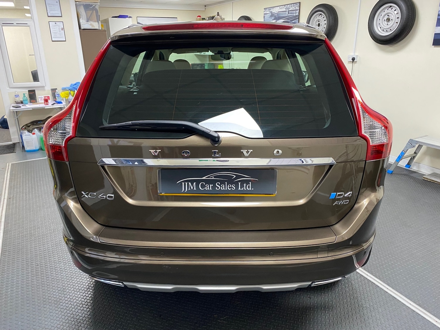 Used Volvo XC60 2015 for sale - 76557035: Photo 6