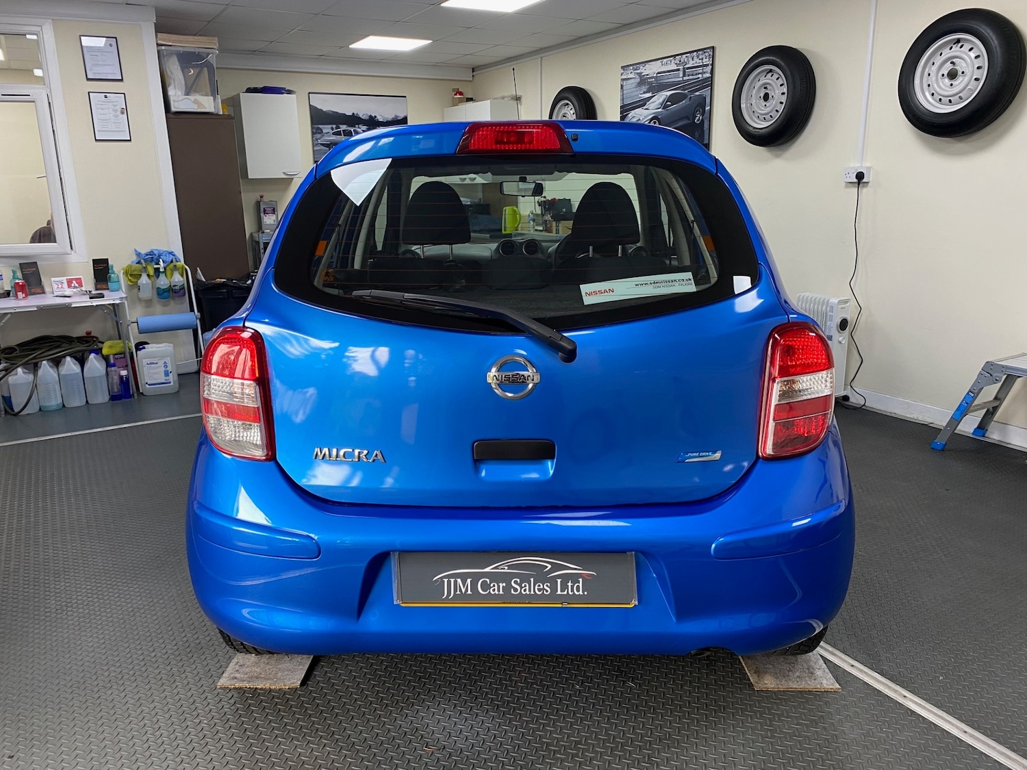 Vehicle 5