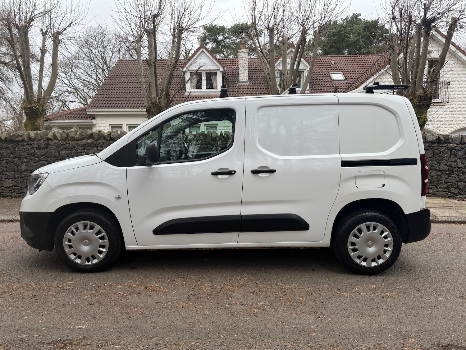 Used Vauxhall Combo 2021 for sale - 77983824: Photo 2