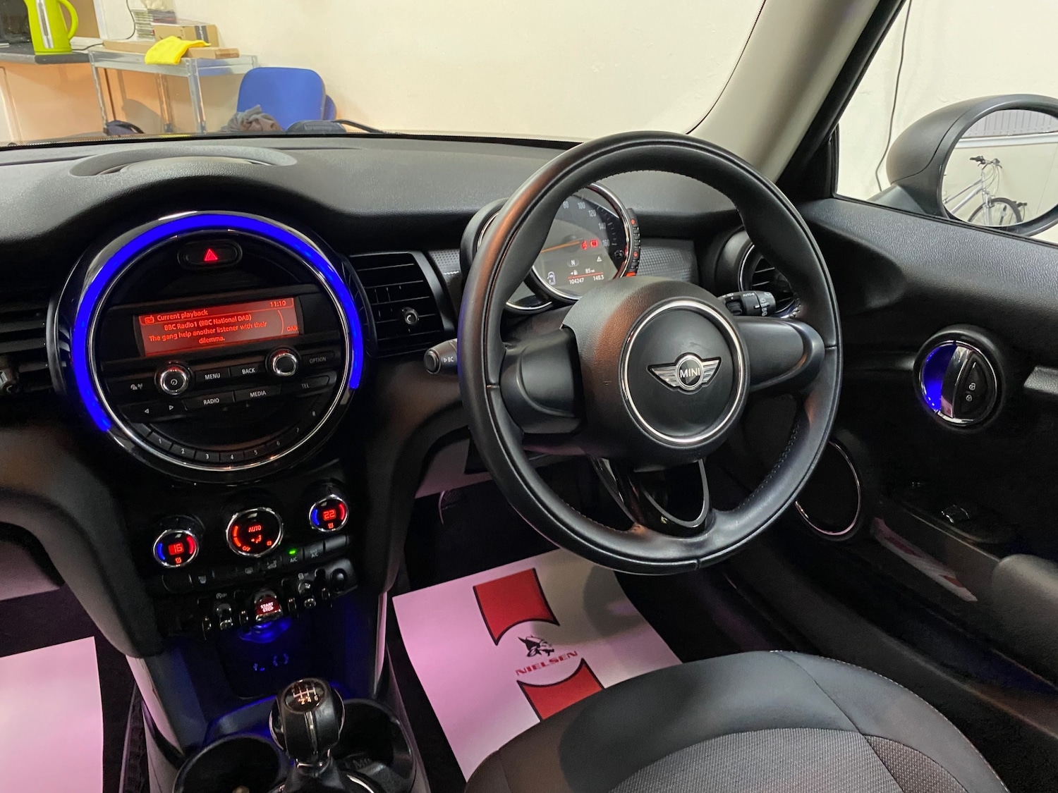 Used MINI Hatch 2015 for sale - 76145774: Photo 11
