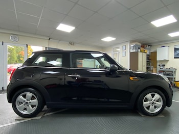 Used MINI Hatch 2015 for sale - 76145774: Photo