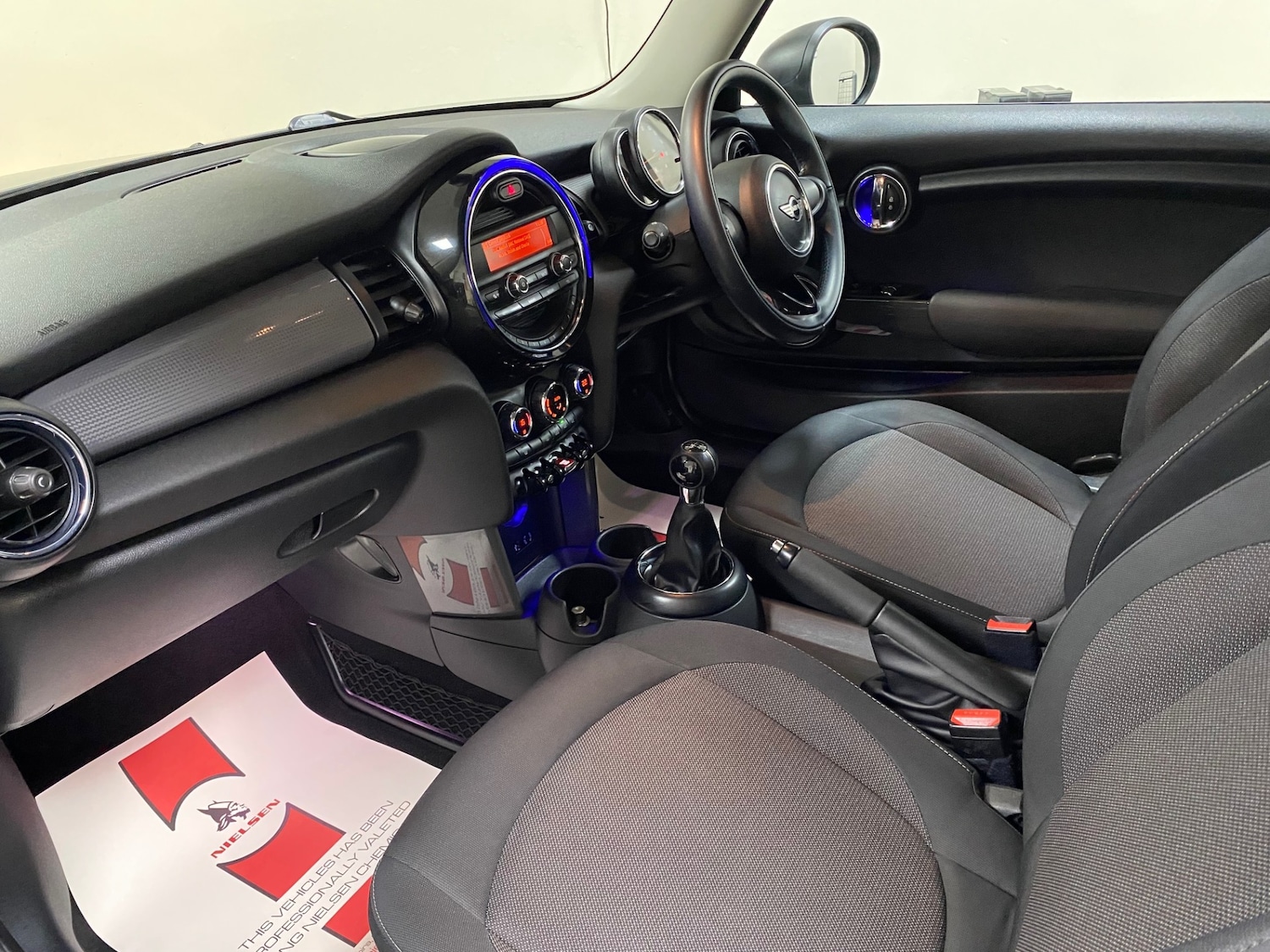Used MINI Hatch 2015 for sale - 76145774: Photo 9
