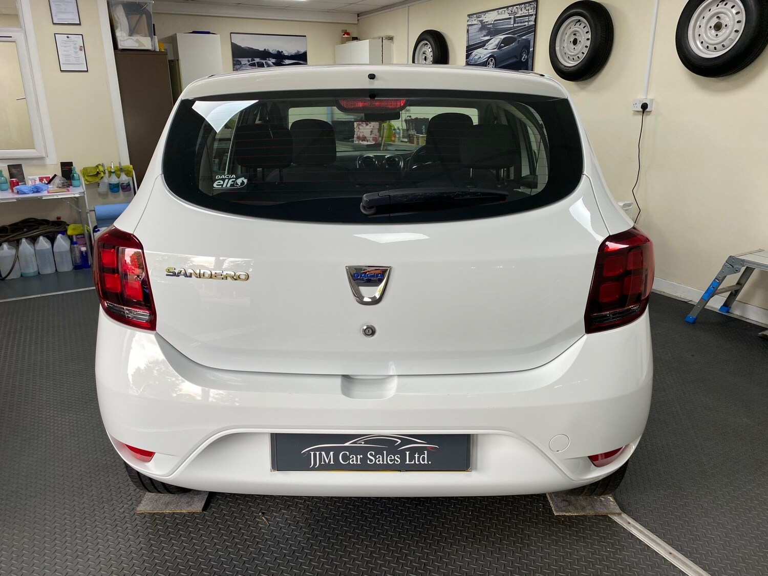 Vehicle 6