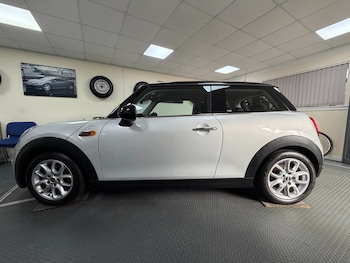 Used MINI Hatch 2016 for sale - 79127402: Photo