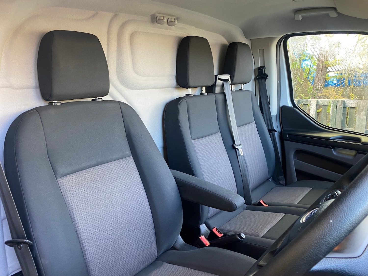 Used Ford Transit Custom 2020 for sale - 76342930: Photo 11