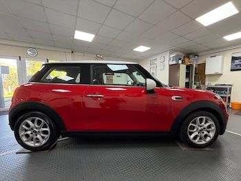 Used MINI Hatch 2018 for sale - 78465878: Photo