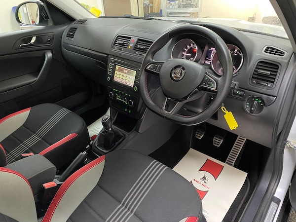Used Skoda Yeti 2015 for sale - 76181658: Photo 6
