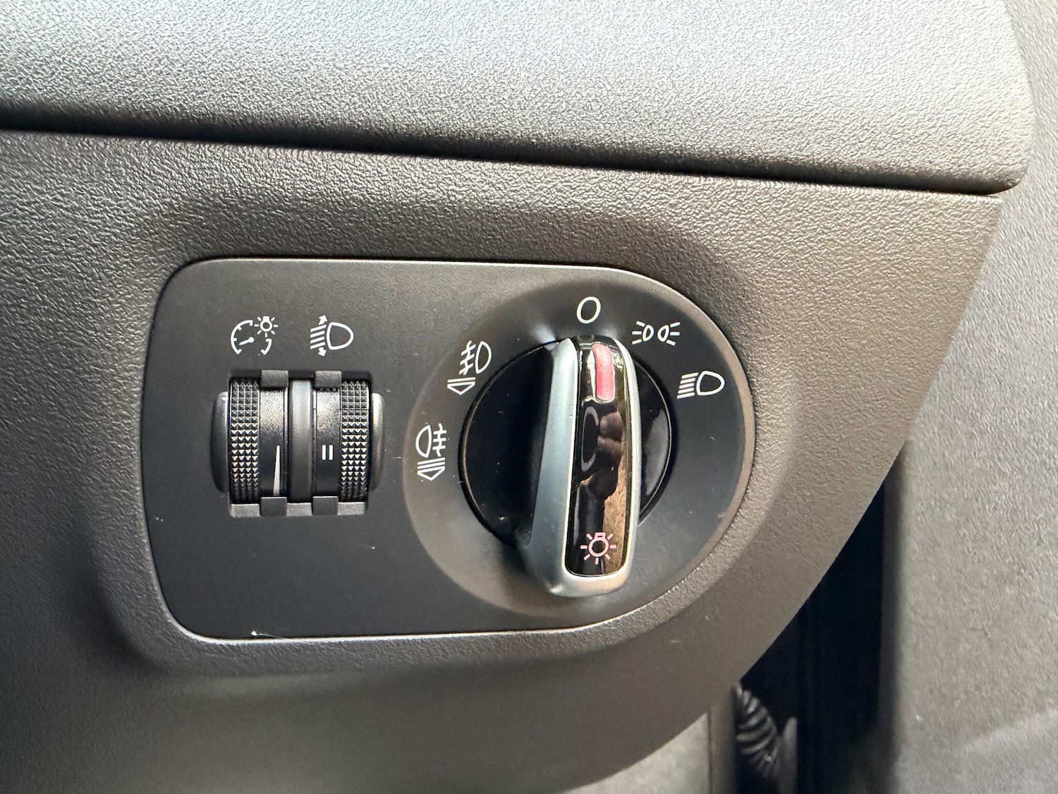 Used Audi TT 2012 for sale - 76965266: Photo 19